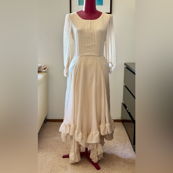 RAELYNNE DRESS IN ECRU - Picture 4 of 9